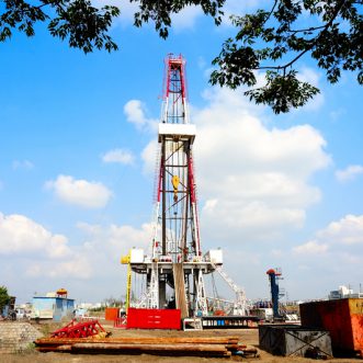 An oil drilling rig